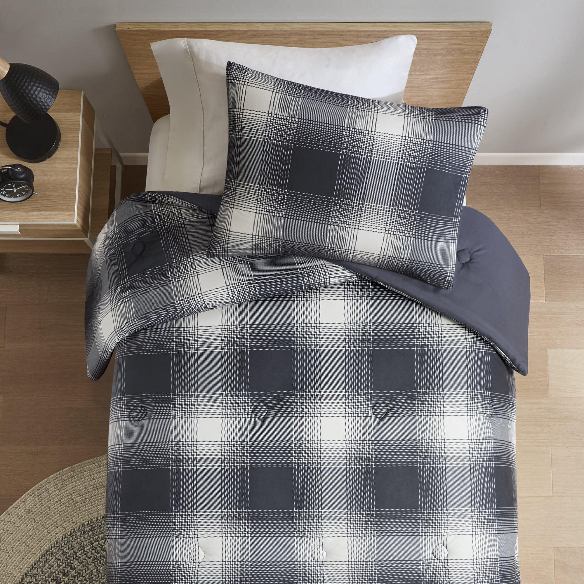 Mainstays Shadow Plaid 2-Piece Grey Comforter Set, Twin/Twin XL