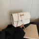 thumbnail image 2 of Bolso cuadrado pequeño de alto valor para mujer 2025, nueva línea de bordado de diamantes, temperamento simple y moderno, bolso bandolera con cadena versátil., 2 of 5