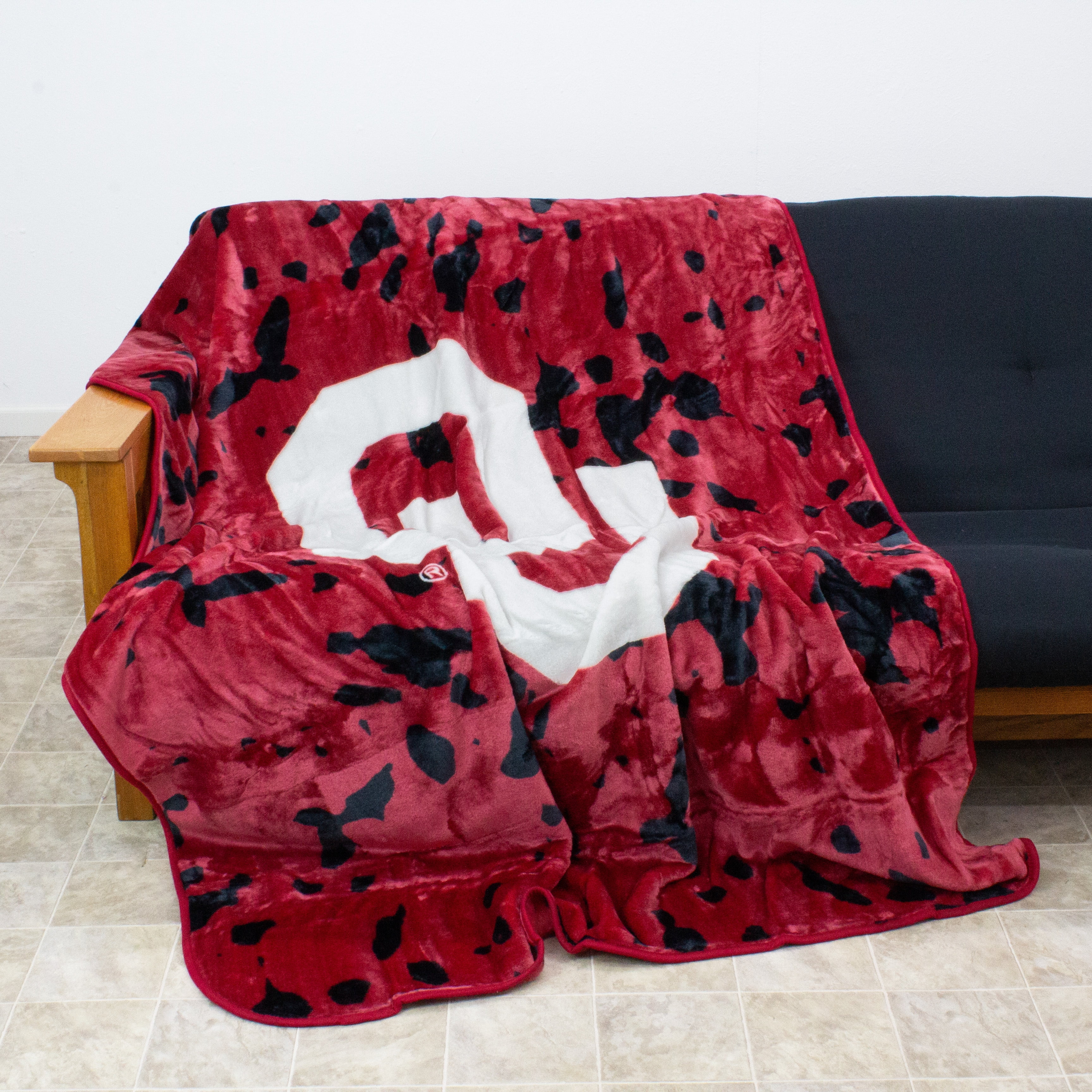 College Covers Oklahoma Sooners Huge Raschel Throw Blanket, Bedspread, 86" x 63"