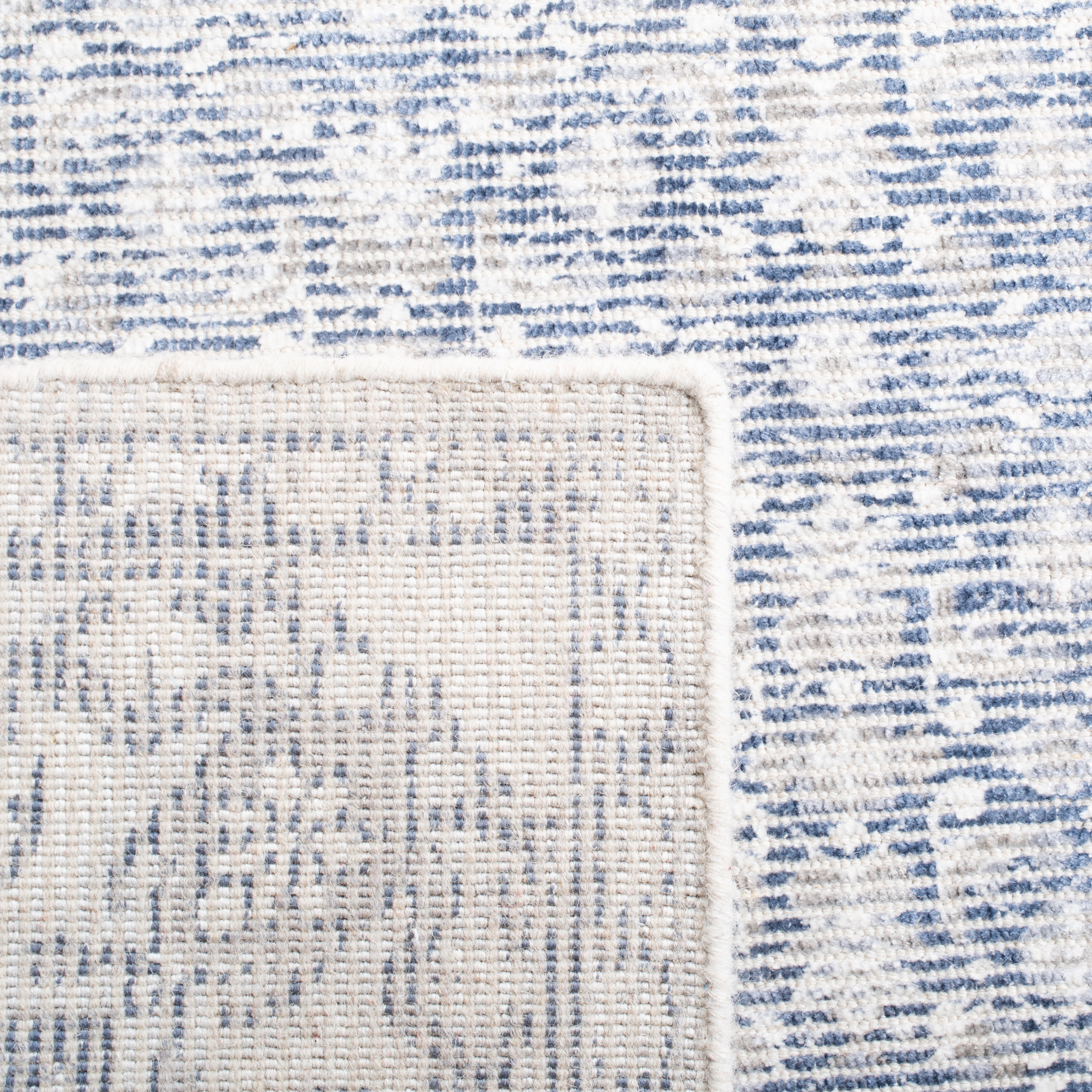 SAFAVIEH Restoration Vintage Delicia Geometric Area Rug, Blue/Ivory, 6' x 6' Round
