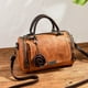 thumbnail image 2 of Bolso de mano de moda de verano para mujer, bolso tipo almohada Boston de piel suave, bolso cruzado sencillo, 2 of 5