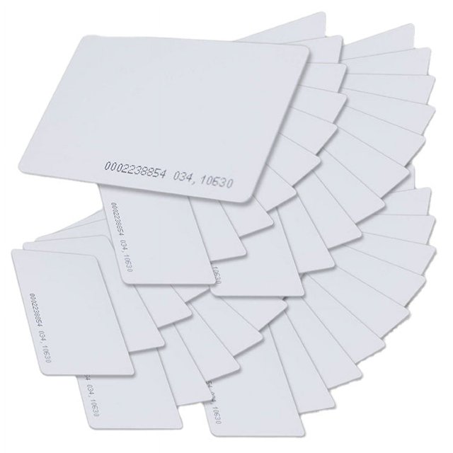 Tarjeta de visita digital de plástico con chip RFID CUID en blanco brillante