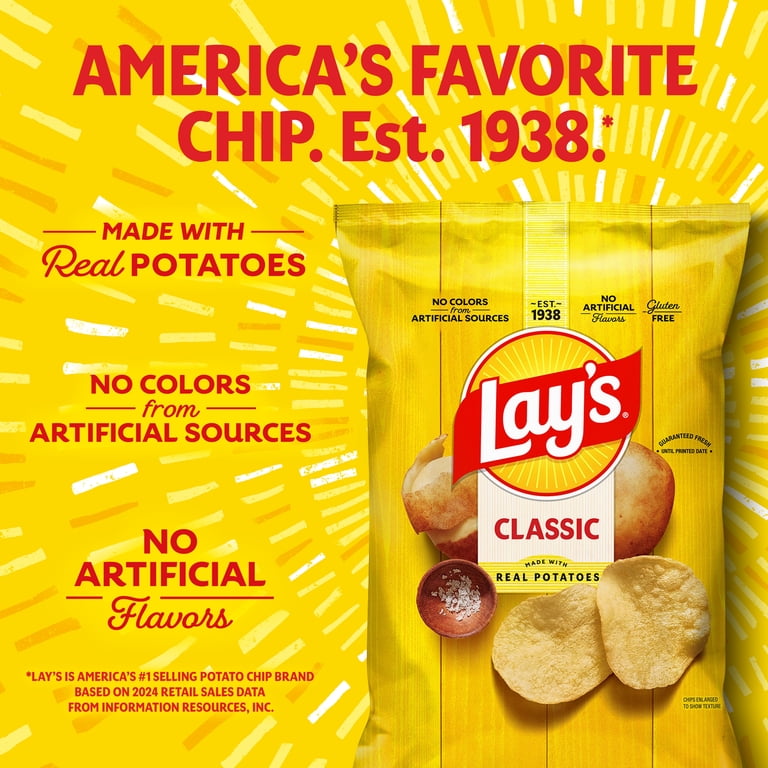 Lay's Classic Potato Chips, Crispy Snack, 40 Count 1 oz Bags