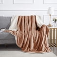 thumbnail image 2 of Manta de vellón Sherpa para cama, mantas para sofá, manta de viaje suave, esponjosa y gruesa, manta reversible de microfibra (camel, individual (130 x 150 cm)), 2 of 4