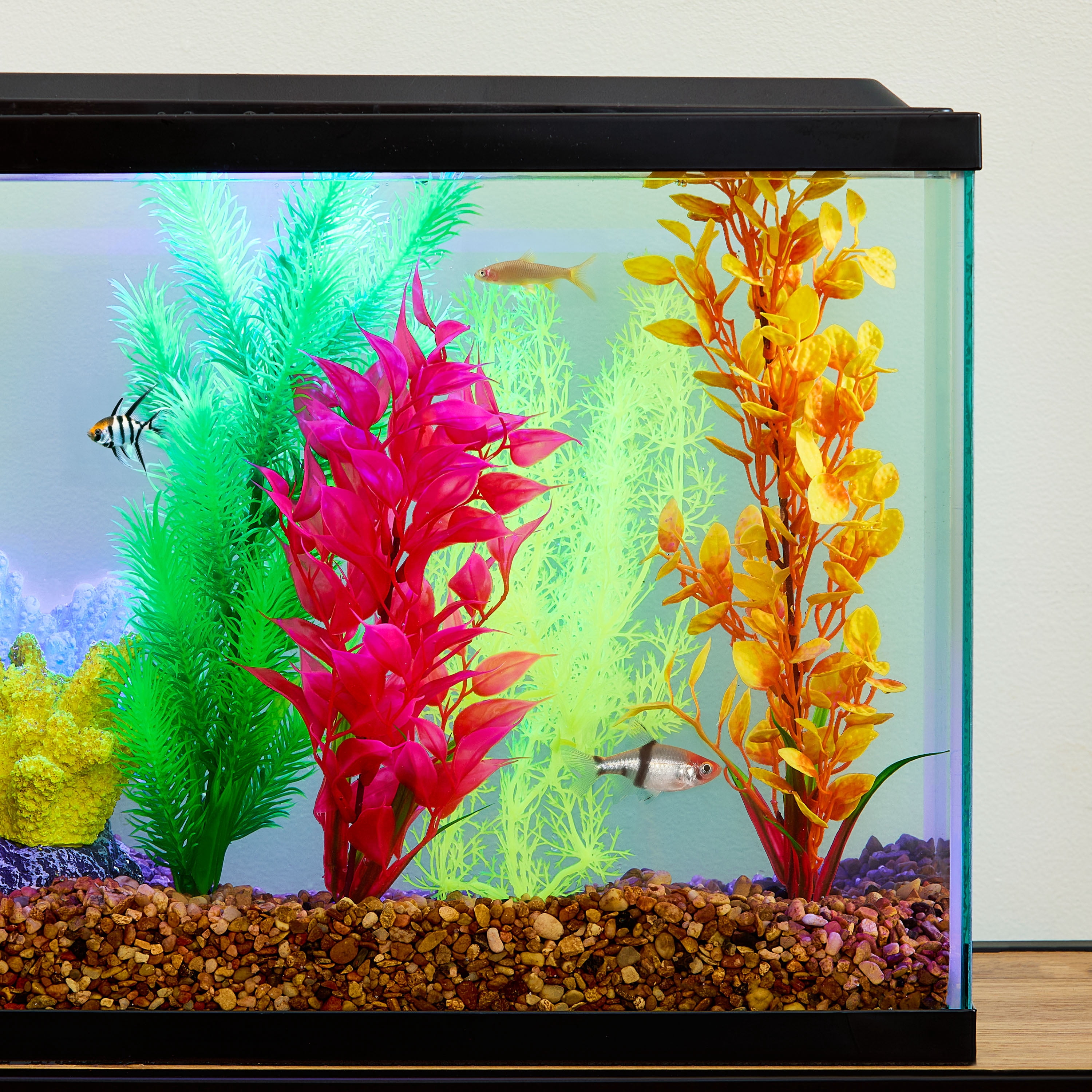 Vibrant Life 4-Piece Assorted Plastic Aquarium Plants, (2) 10-inch & (2) 12-inch