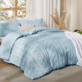 thumbnail image 2 of Juego de ropa de cama Bedsure con bordado azul empolvado, 3 unidades, 2 of 8