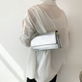 thumbnail image 5 of Bolso de hombro tipo bandolera de nueva moda de primavera, bolso de moda pequeño, bolso de PU tipo bandolera, color plateado, 5 of 5