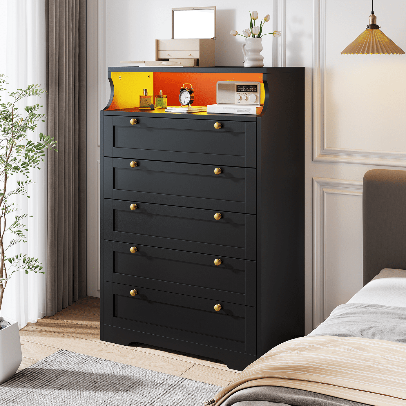 Black Dresser for Bedroom with 5 Drawers,Modern Chest of Drawers with LED Lights and 2 Shelves for Living Room,Hallway