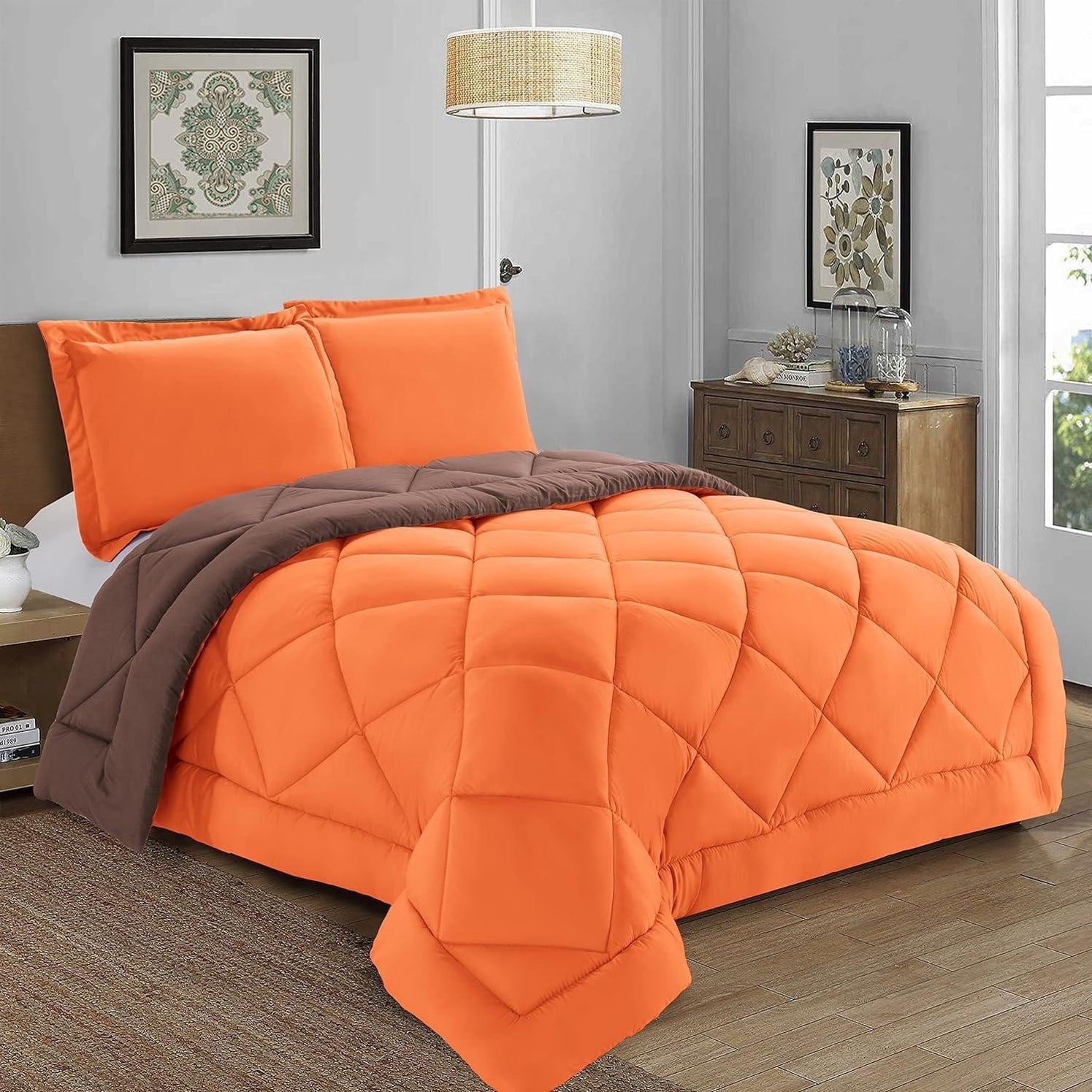 Elegant Comfort Reversible Down Alternative Comforter Set, Soft Microfiber All-Season Bedding, Lightweight Wrinkle & Fade Resistant Comforter, King/Cal King, Orange/Chocolate