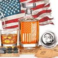 thumbnail image 1 of Juego de decantadores de whisky PONPUR de 750 ml, grabado como regalo patriótico, 1 of 6