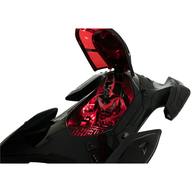 Batman & Batmobile (Batman Beyond) Gold Label Vehicle w Batman & Batmobile (Batman Beyond) Gold Label Vehicle w