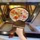 thumbnail image 2 of Manoplas de Horno con Forma de Pollo | Guantes Acolchados Resistentes Al Calor con Estampado Paisley y Ribete de Encaje | Agarraderas Gruesas y Aislantes para Cocinar, Hornear y Asar | Accesorios de, 2 of 4