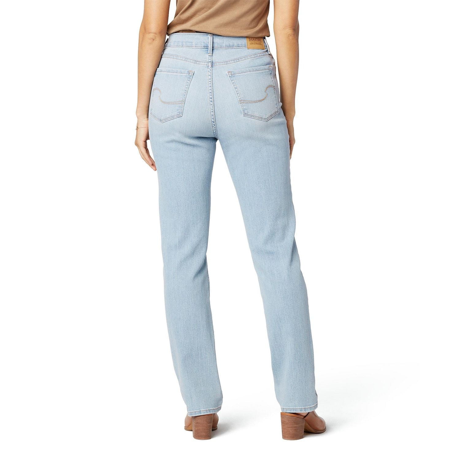 Levi Strauss Signature™ Women's High Rise Straight Jeans, Available sizes: 2 – 18