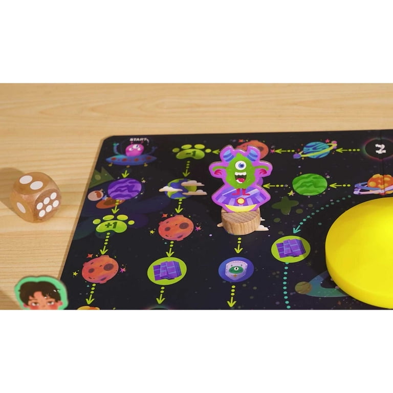 Hape: Star Seekers - Chasing Board Game, Dice Rolling, Board