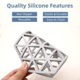 thumbnail image 5 of Salvamanteles de silicona de diseño plegable, apto para lavavajillas, resistente al calor, para encimeras de cocina, elegante patrón hexagonal antideslizante de color para un fácil almacenamiento (3, 5 of 5