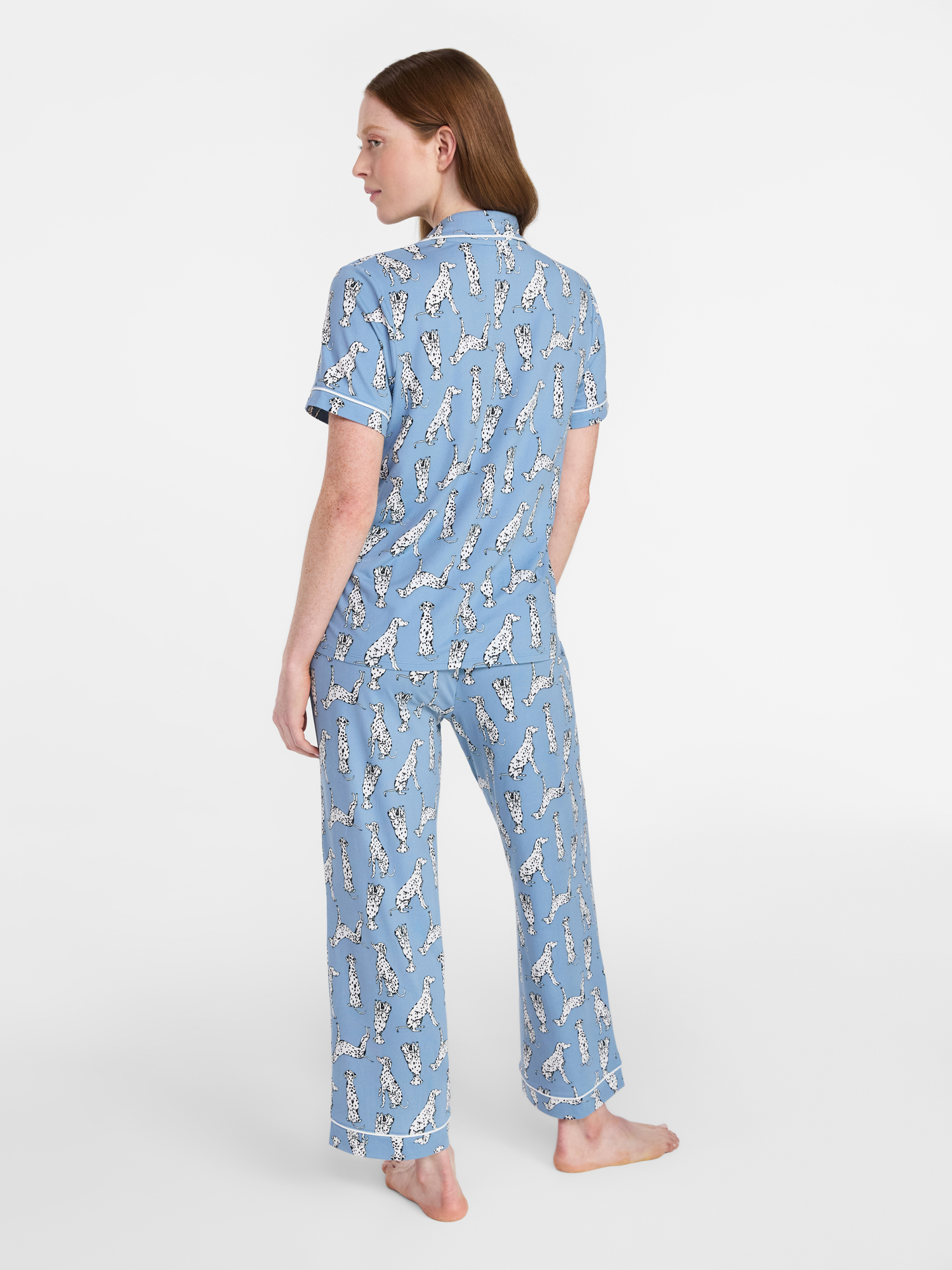 Joyspun Women's Dreamy Soft Collection Notch Collar Top and Capri Pants Pajama Set, 2-Piece, Sizes XS-3X