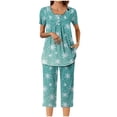 thumbnail image 4 of Puntoco Ropa de dormir para mujer Conjunto de pijama con estampado navideño, cuello redondo, botones, manga corta y pantalón con bolsillos y cintura elástica, 4 of 5