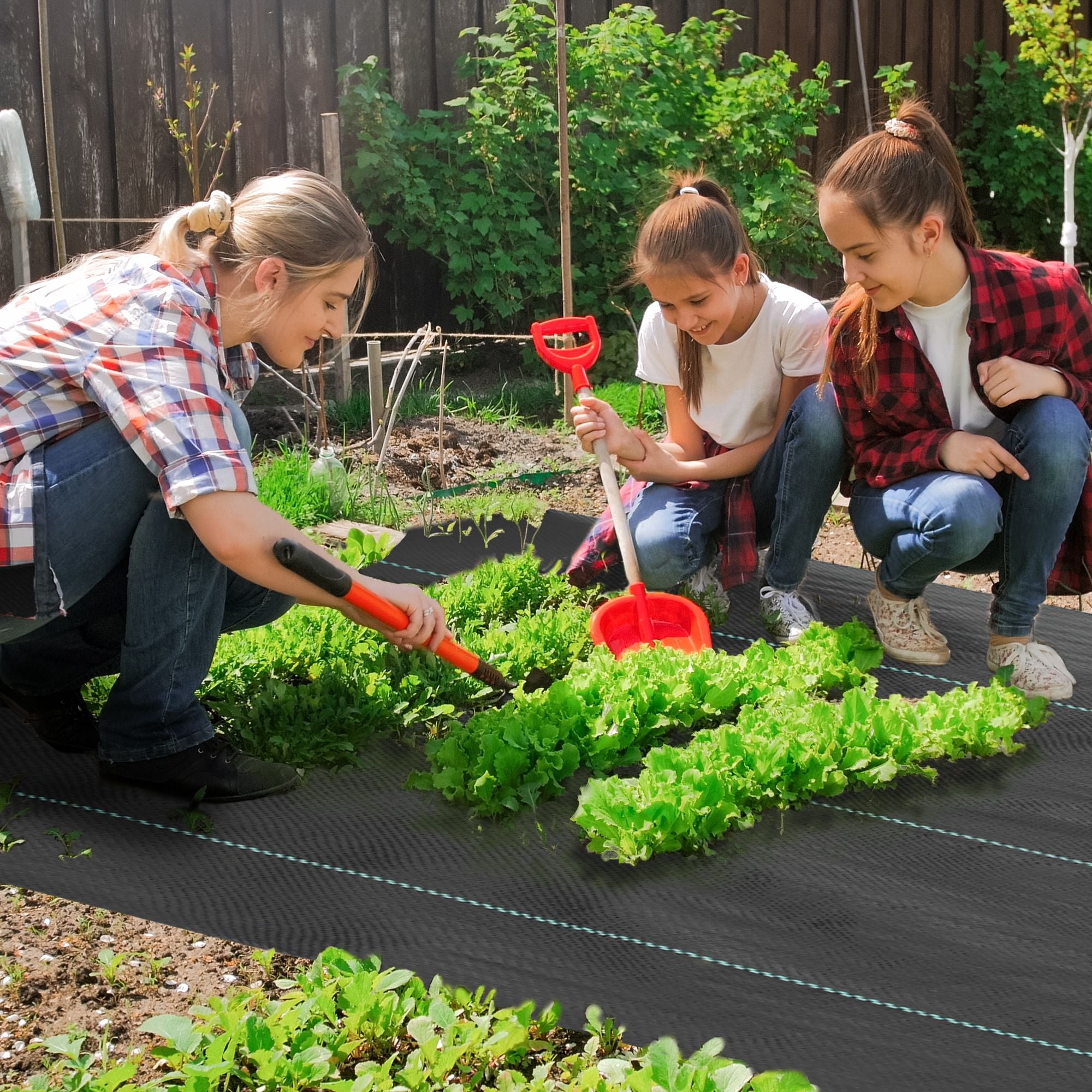 Outsunny 6ft x 300ft Heavy Duty Weed Barrier Landscape Fabric, Black Woven Polypropylene Ground Cover for Garden, Greenhouse and Outdoor Planting, Maintains Soil Moisture and Airflow