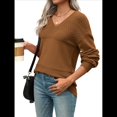 thumbnail image 1 of Suéter Informal de Larga con Cuello en V, Tejido Acanalado y Crochet Ligero para Mujer (Otoño 2025) Color Café L, 1 of 7