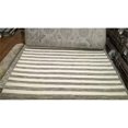 thumbnail image 2 of Safavieh Dhurries 5' X 8' Hand Woven Flat Weave Wool Rug, 2 of 6