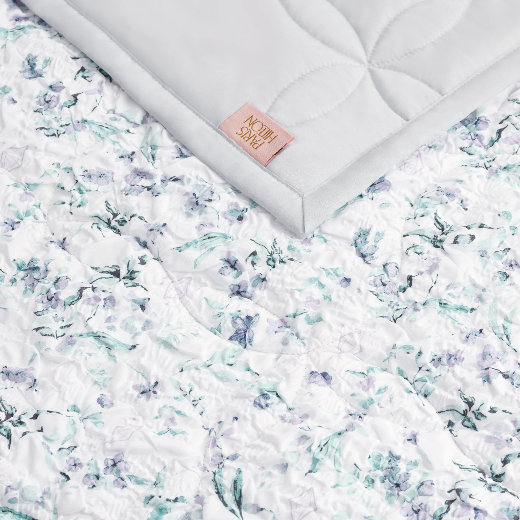 Paris Hilton Camille Lilac Grey Floral Quilt Set, Full/Queen, Reversible 3-Piece Bedding, Lightweight