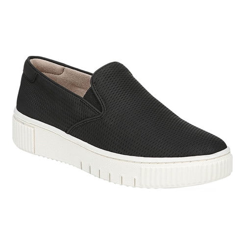 naturalizer slip on sneakers
