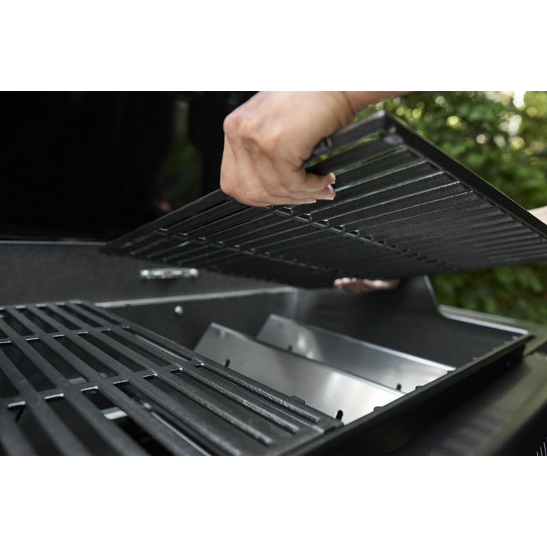 Weber Spirit Gas Grill, E-425 4 Burner Propane Gas Grill with