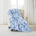 thumbnail image 2 of Quatrefoil Printed Flannel Throw 50 x 60, 2 of 3