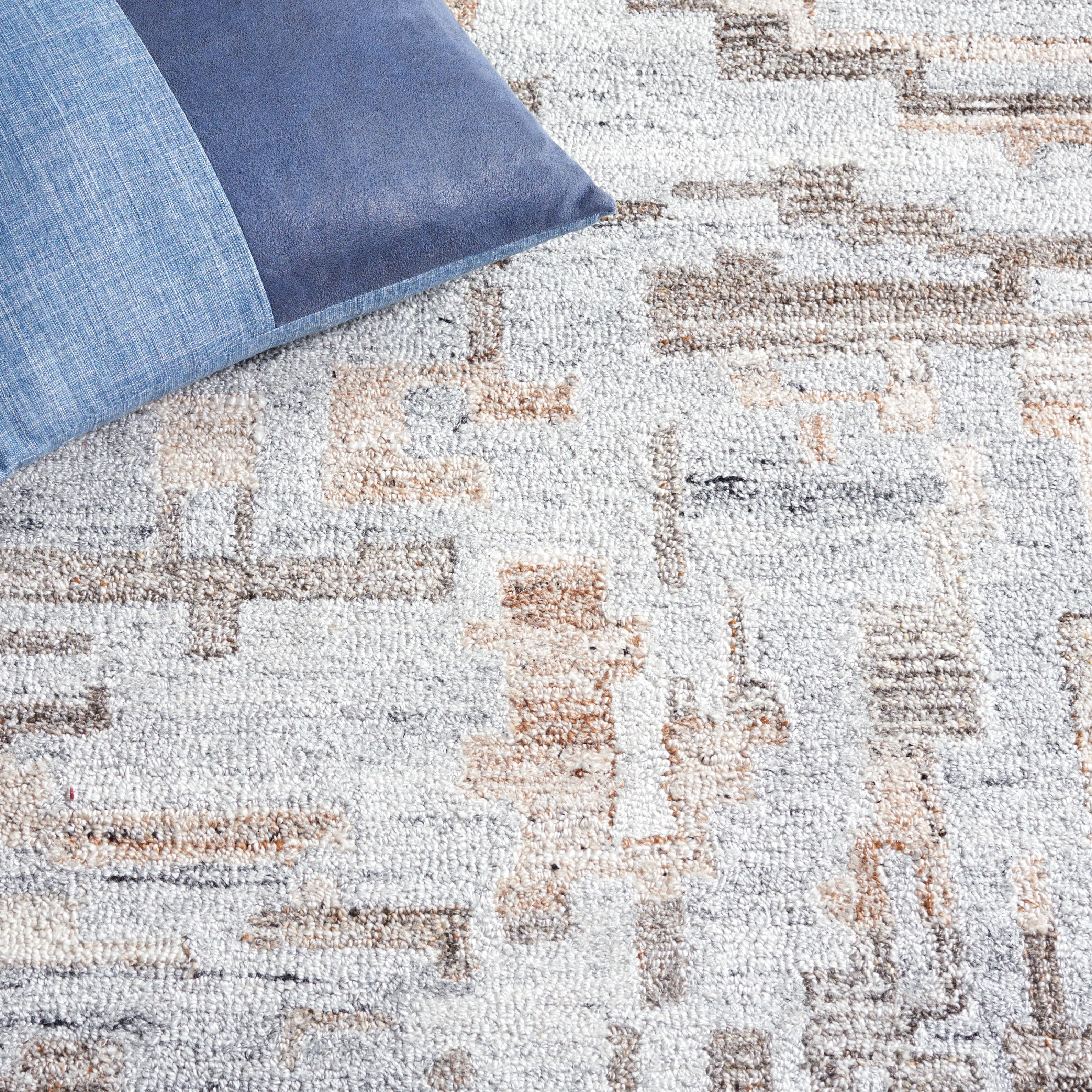 SAFAVIEH Abstract Collin Geometric Area Rug, Gray/Brown, 3' x 5'