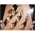 thumbnail image 1 of Cuadro Decorativo - Pines de bolos arriba, 1 of 3