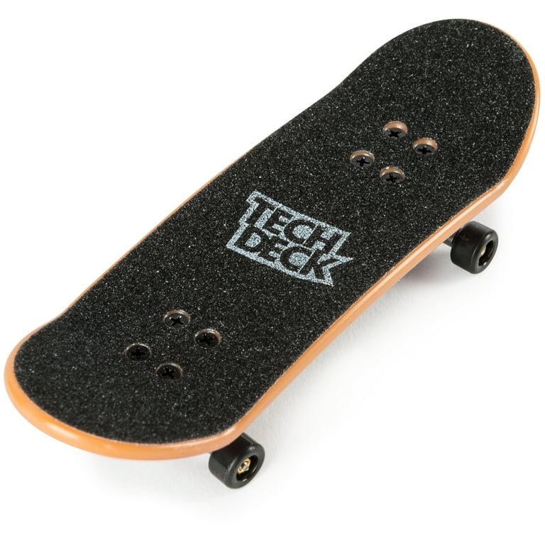 Tech Deck, 96mm Fingerboard Mini Skateboard with Authentic Designs, For  Ages 6 and Up (Styles May Vary) 