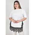 thumbnail image 1 of Blusa con detalle de encaje Roman Fashion /Tallas Extras, 1925 (Blanco) blanco 36, 1 of 6