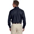 thumbnail image 4 of Harriton Chemise à Manches Longues en Sergé pour Hommes Easy blendTM avec Élimination des Taches, 4 of 4