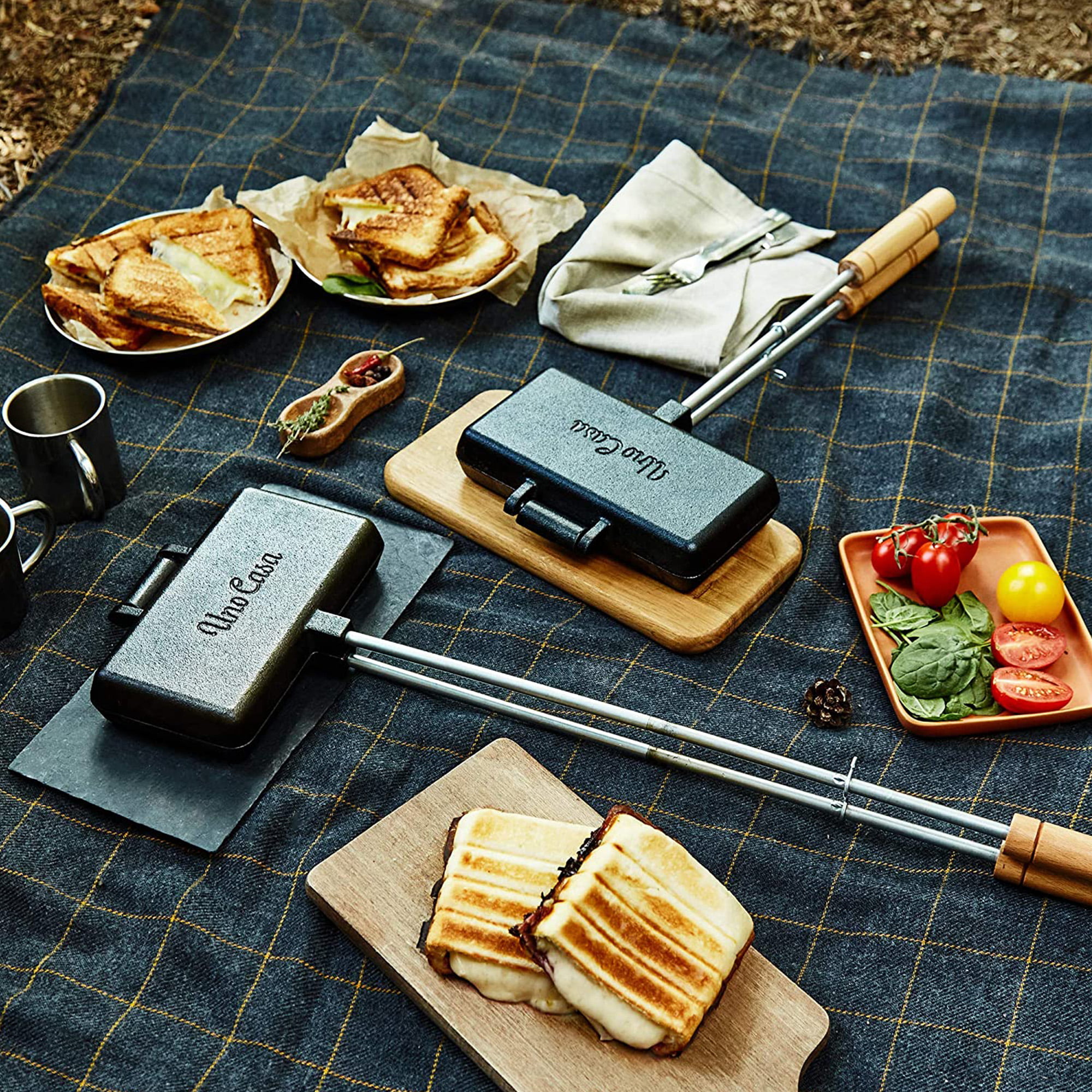 Compact Campsite Cooking Irons : Uno Casa Double Pie Iron