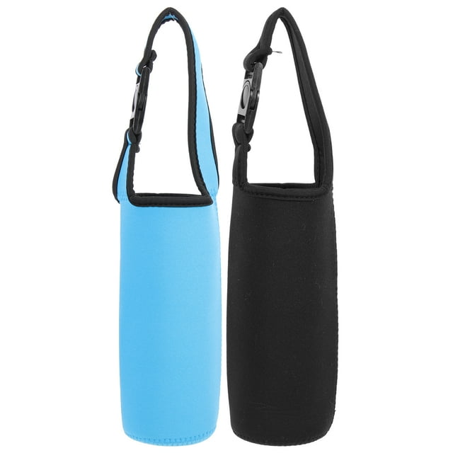 2 fundas de plástico para botellas de agua.