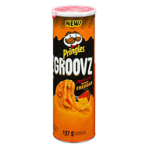 Pringles Groovz Saveur de cheddar fumé au bois de pommier, 137 g