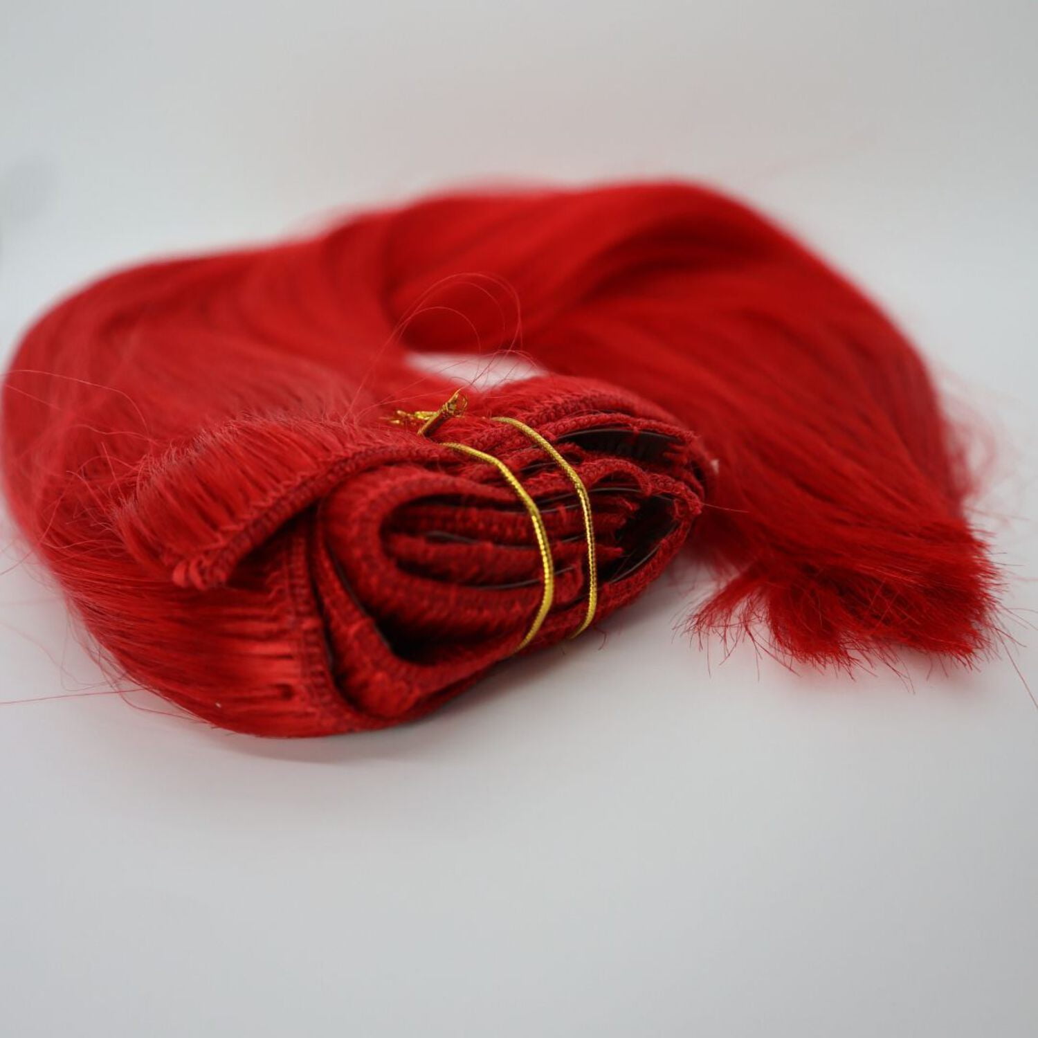 Red Straight Clip Ins - 7 Pcs with a Free Eye Lash Extensions