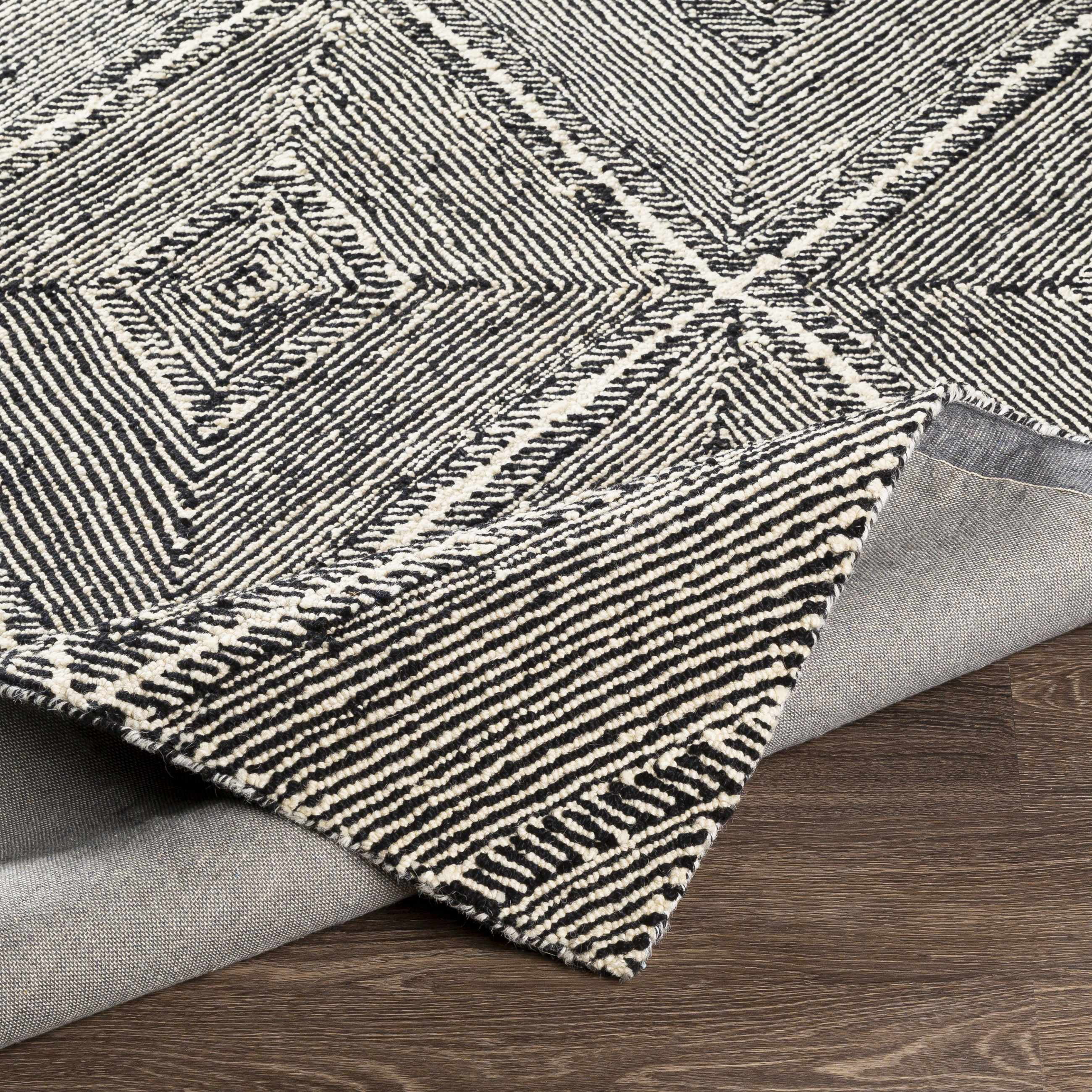 Hauteloom Dimbulah Boho Diamond Hand Tufted Wool Natural Fiber Soft Area Rug - Traditional Trellis Carpet for Living Room, Bedroom, Dining Room - Black and White - 6' x 9'