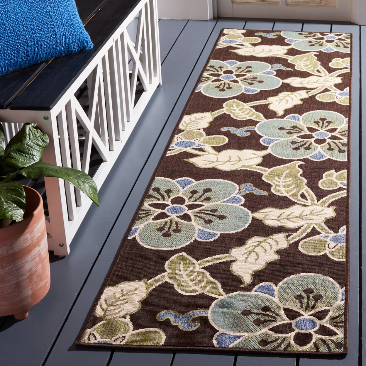 SAFAVIEH Veranda Nazca Floral Indoor/Outdoor Area Rug, 8' x 11'2", Chocolate/Aqua