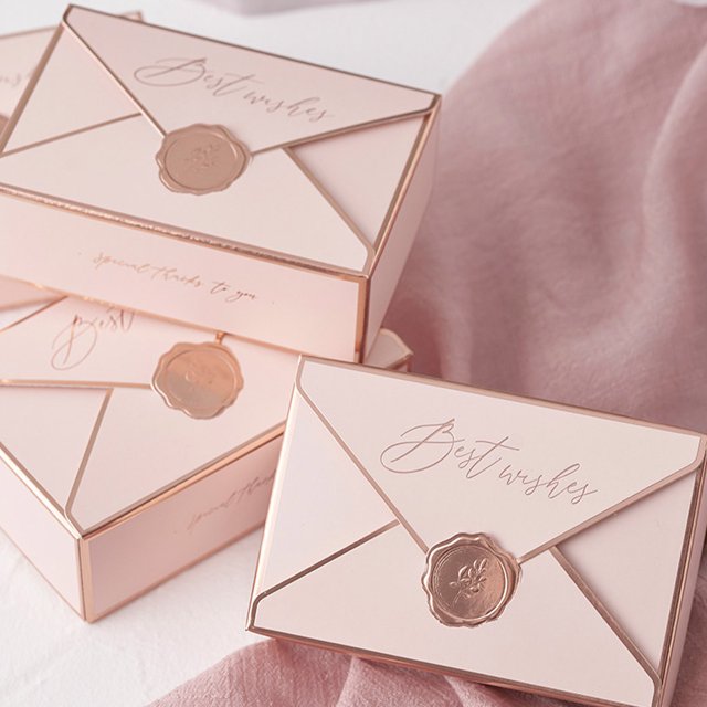 50 Pieces Envelope Candy Box European Style Snacks INS European Wedding Birthday Anniversary Folding Pouch Party Favors Case Golden