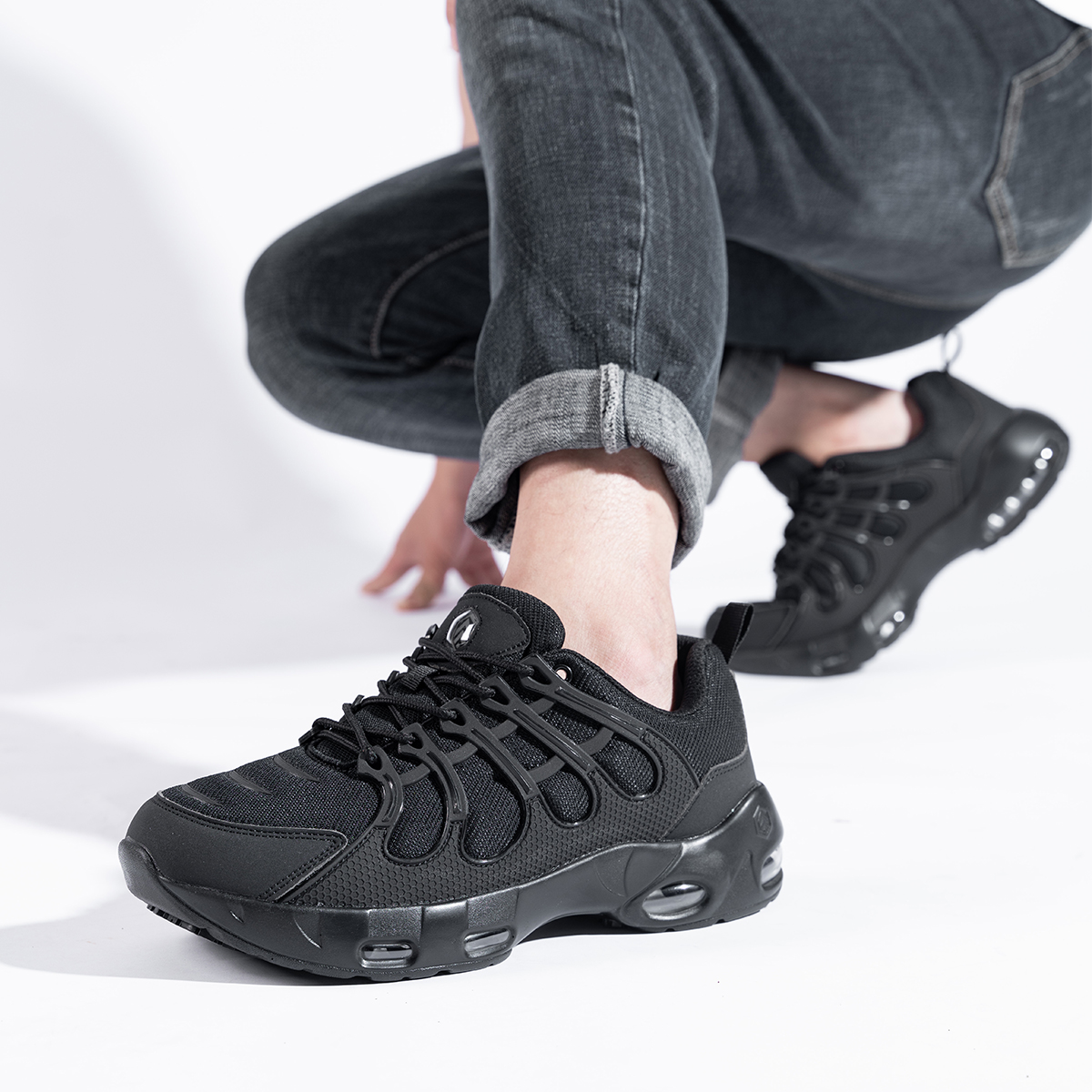 Larnmern Men's Non-Slip Work Shoes With Air Cushion photo 3