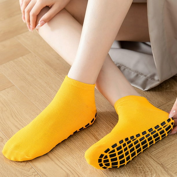 Neinkie 1 Pair Grippy Yoga Socks for Women & Men – Non Slip Sticky