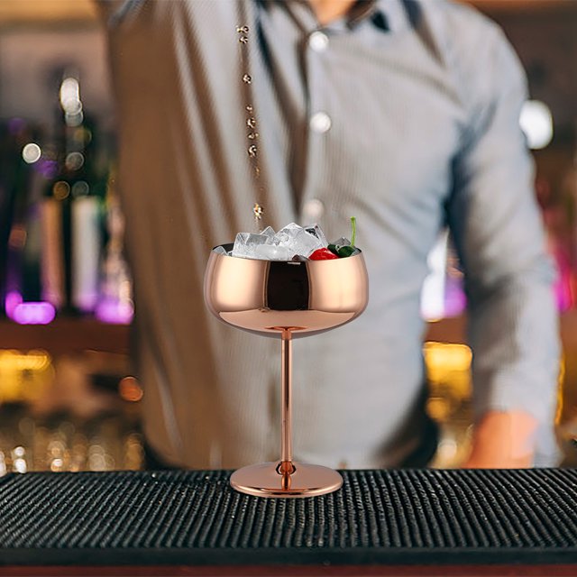 Danhjin Gobelet en Acier Inoxydable 304 Verre à Vin Rouge Simple Couche Restaurant, Verre à Vin en Acier Inoxydable.350ml Gadgets de Cuisine