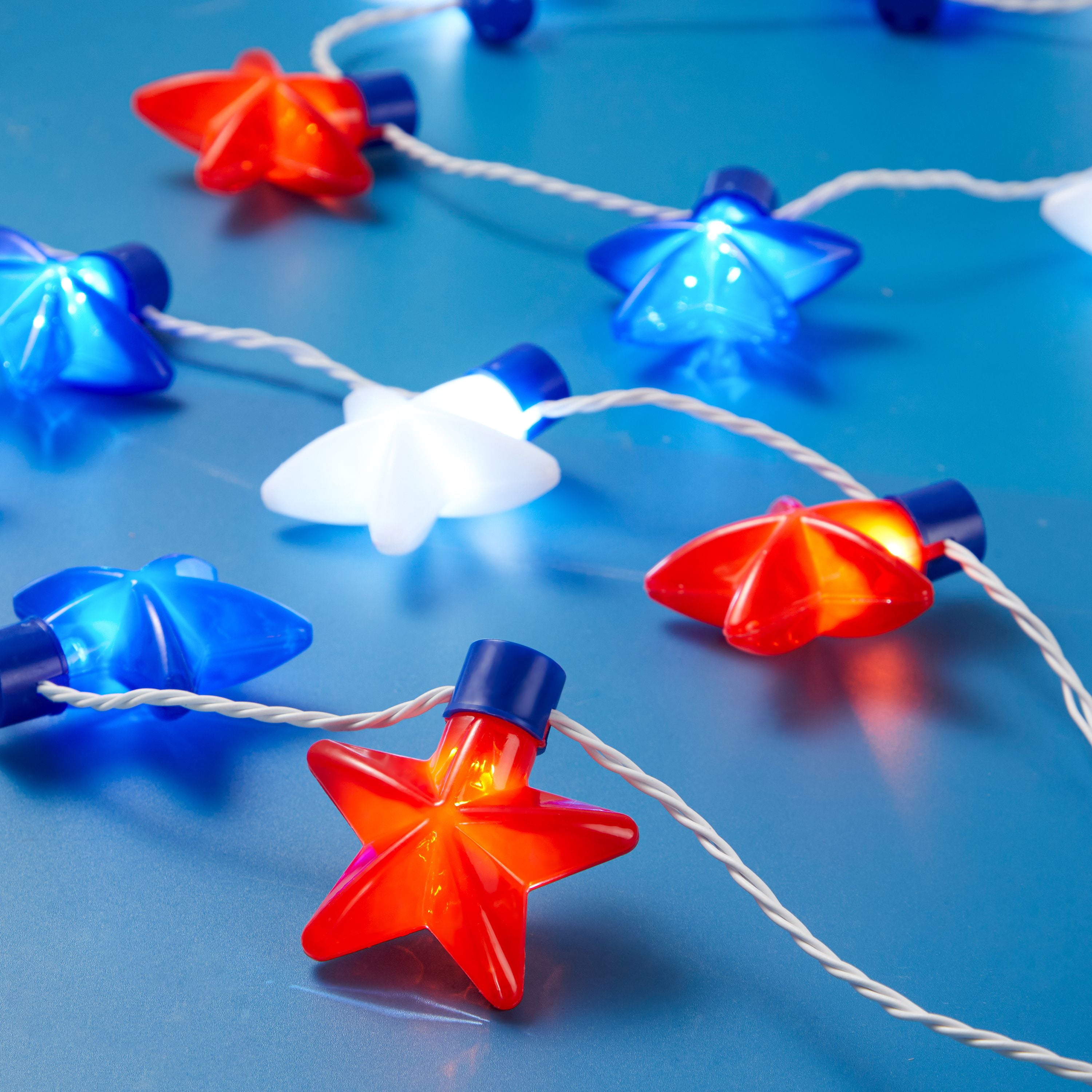 JOYIN 3 Pcs 4th of July Decorations Necklace Accessories,July 4th Party Supplies Light up Necklaces,Party Favors Supplies Decorations for Fourth of July,Patriotic,Memorial Day