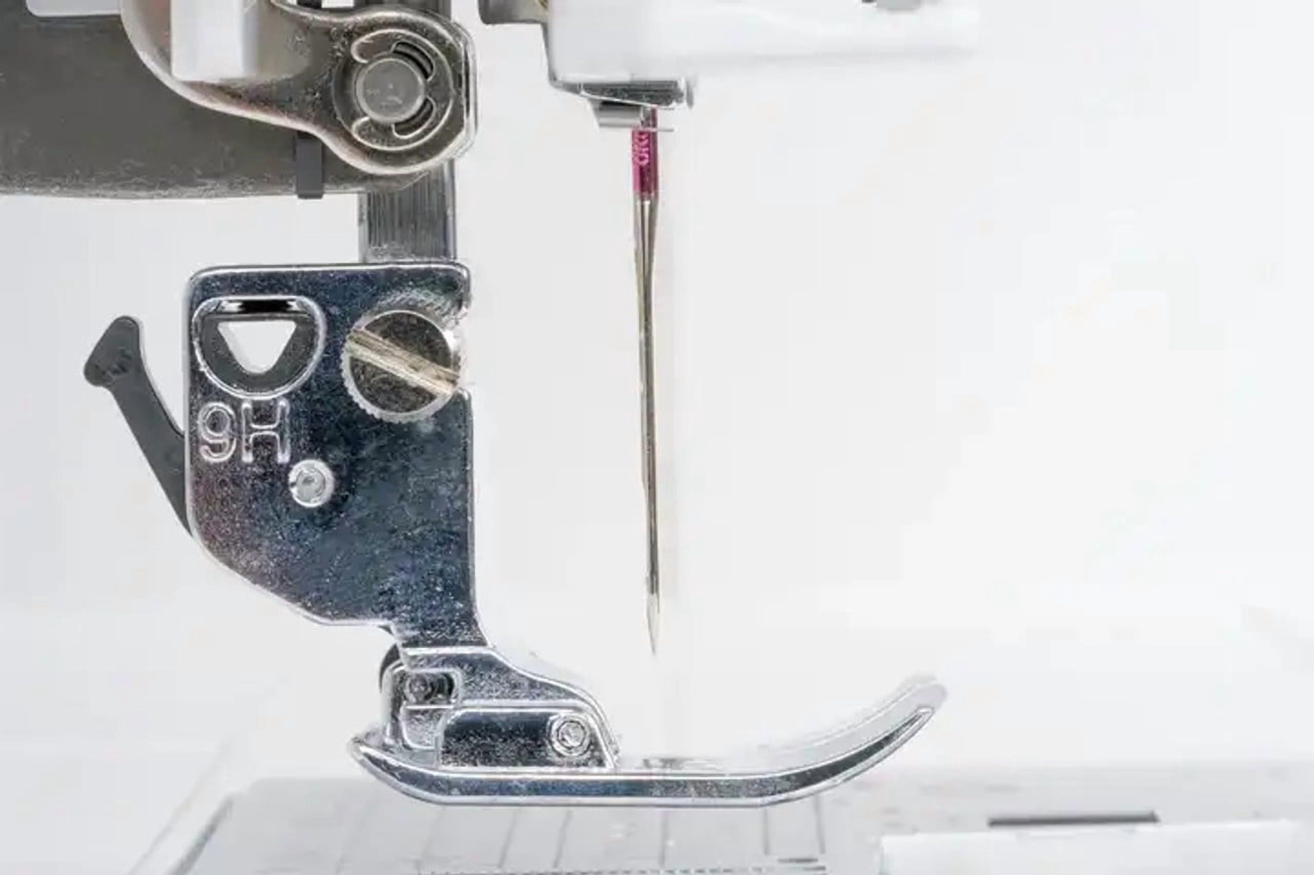 Janome Skyline S6 Anniversary Edition Computerized Sewing and Quilting Machine