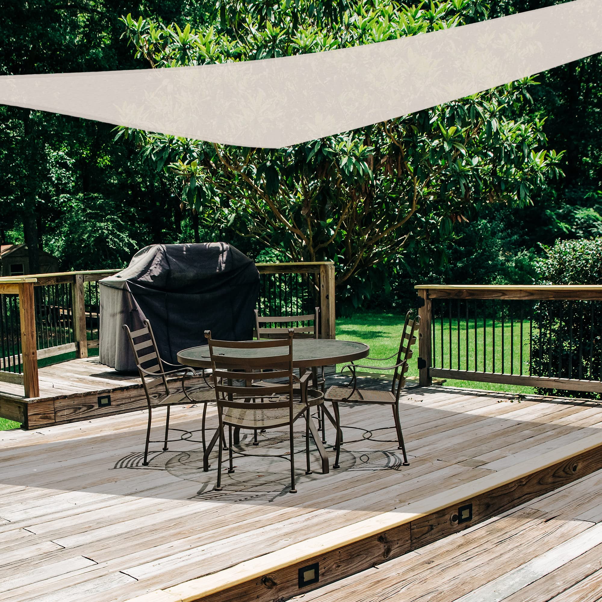 Outdoor Shade Sails, 10' x 10' x 10' Sun Shade Sail UV Block Canopy for Patio Backyard Lawn Garden, Cream