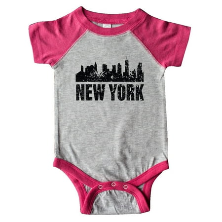 

Inktastic New York Skyline Grunge Gift Baby Boy or Baby Girl Bodysuit