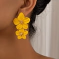 thumbnail image 3 of Set de Joyería KummerSaprk Collar y Aretes Flor Amarilla, 3 of 7