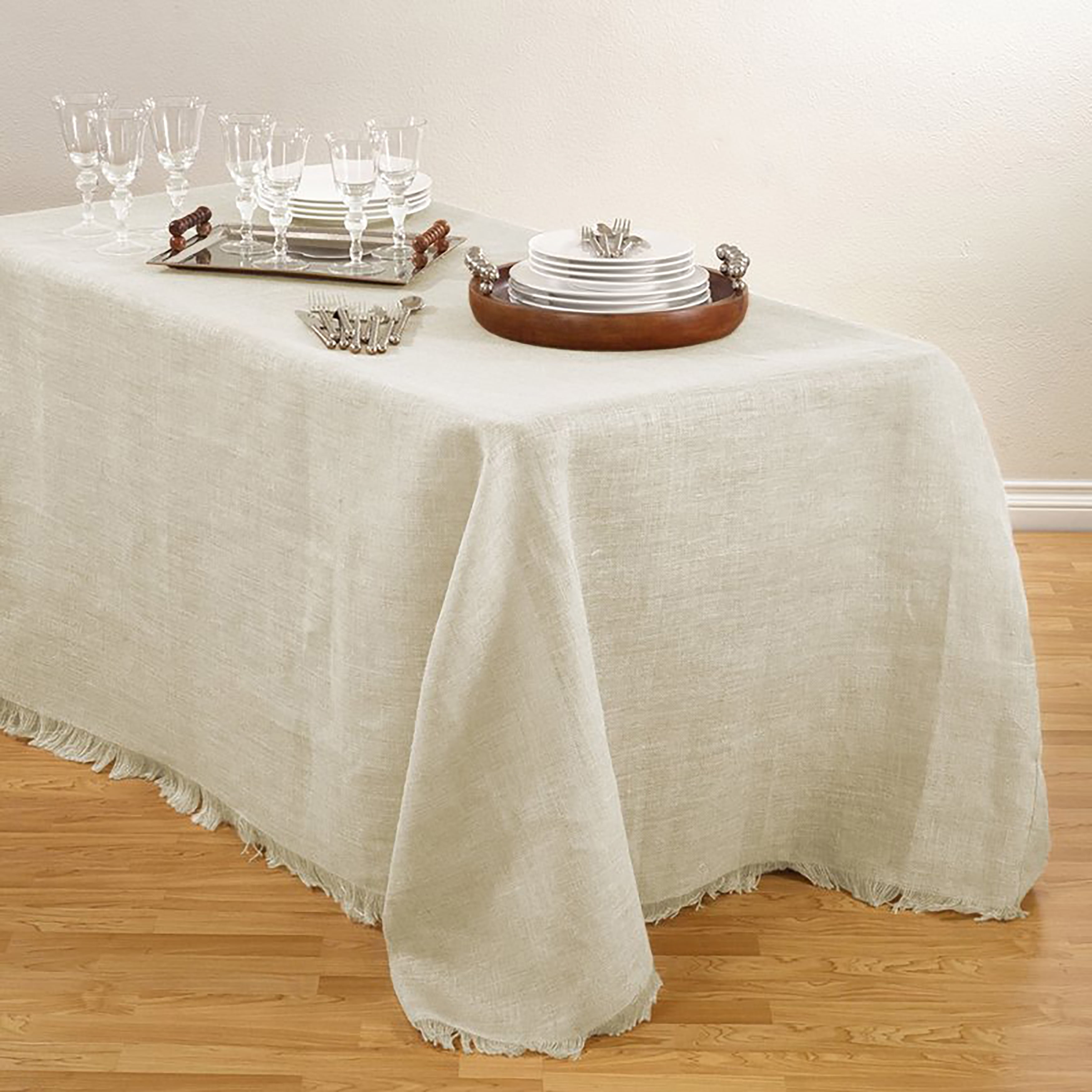 Saro Lifestyle Fringed Burlap Design Tablecloths. Ivory 90" x 156
