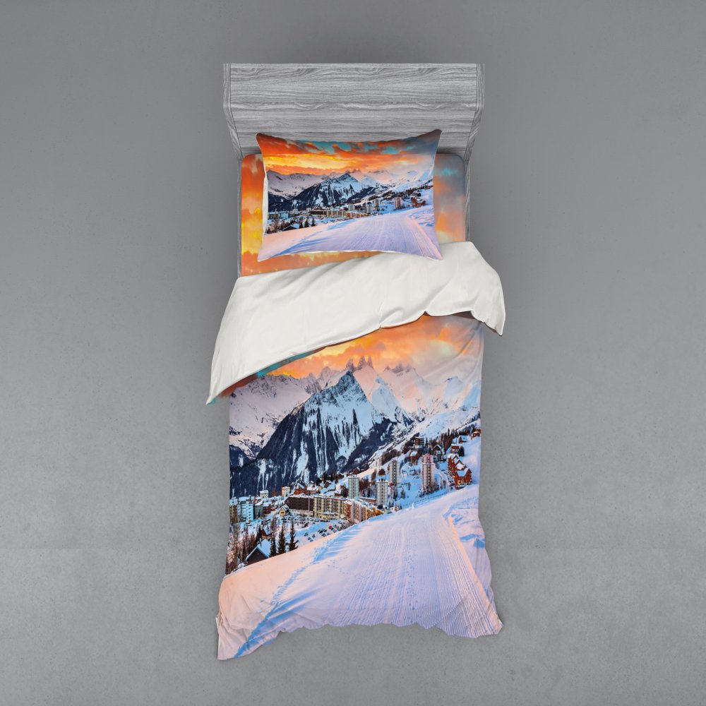 Winter Duvet Cover Set, Majestic Winter Seasonal Scenery over High